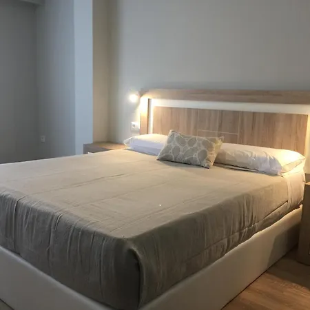Hotel Celanova 2* Селанова