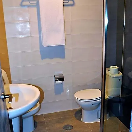 Hotel Celanova ثيلانوفا
