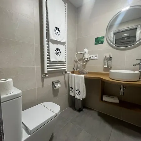 Hotel Celanova Hotel 2*