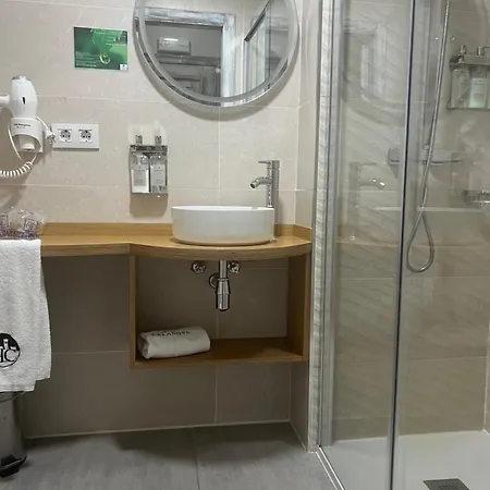 Hotel Hotel Celanova 2*
