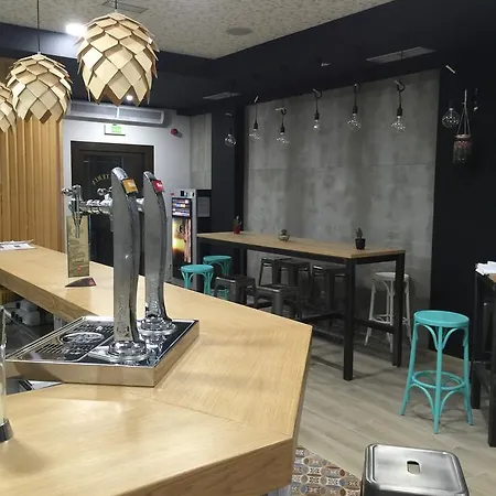 فندق Hotel Celanova ثيلانوفا