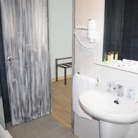 Hotel Celanova 2* ثيلانوفا