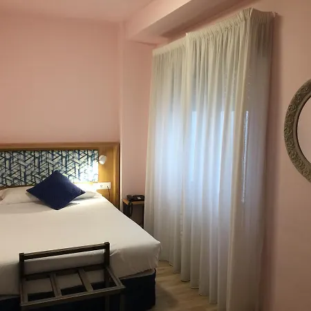 Hotel Celanova 2* ثيلانوفا