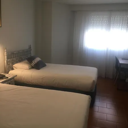 Отель Hotel Celanova 2*