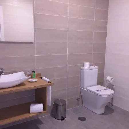 Hotel Celanova 2* ثيلانوفا