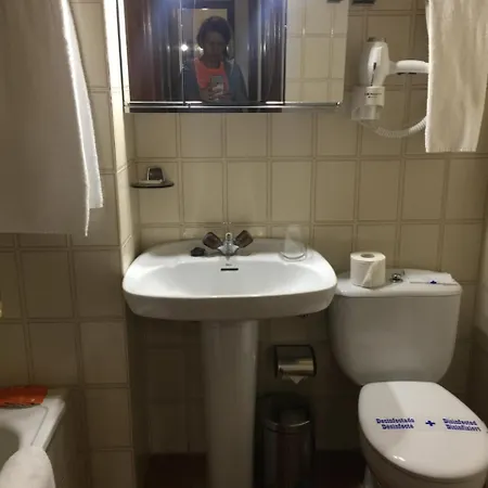 Hotel Celanova 2* Селанова