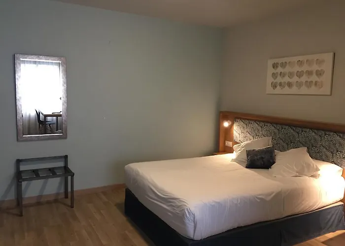 Hotell Hotel Celanova Celanova