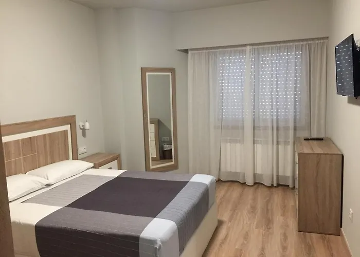 Hotell Hotel Celanova 2*